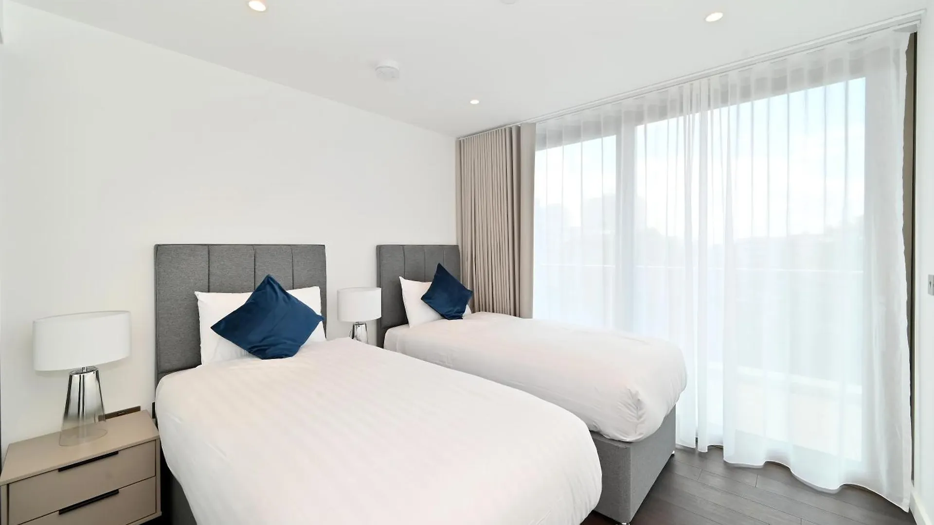Apartamento Access Tower Hill Londres 0*,