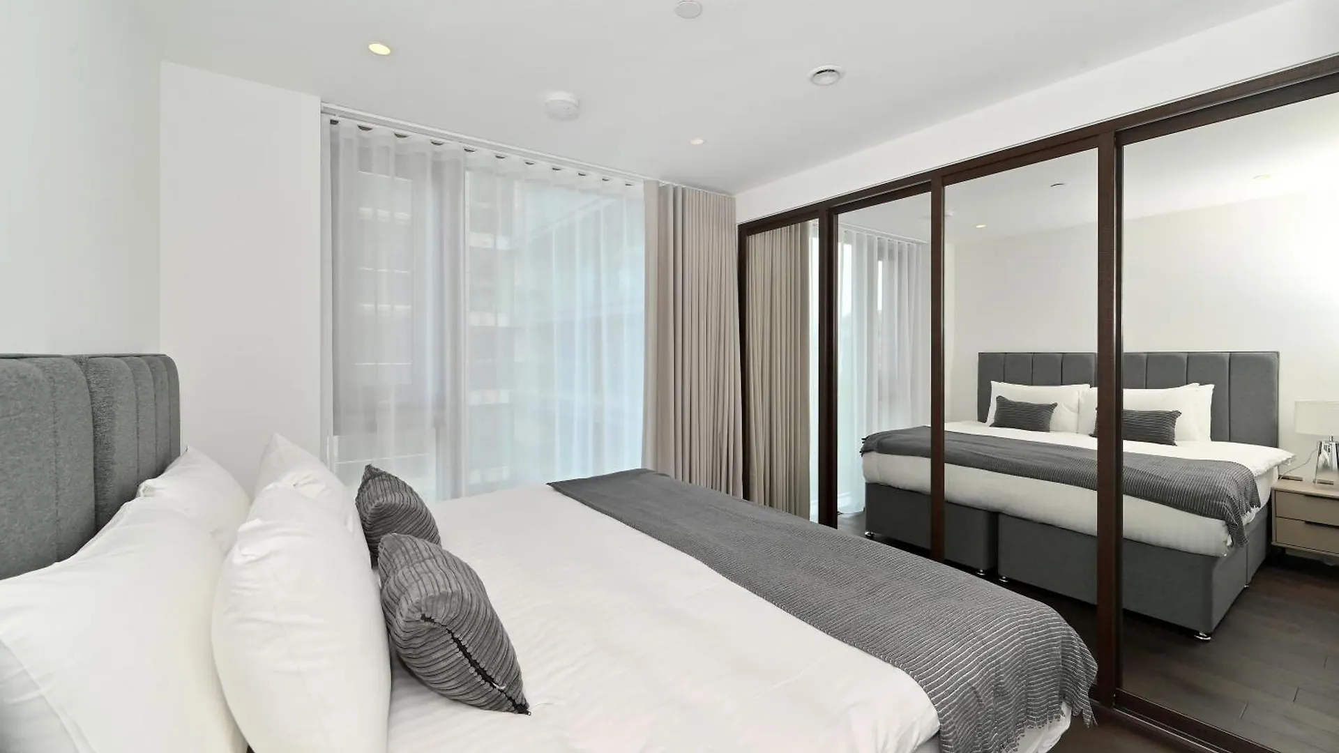 Apartamento Access Tower Hill Londres
